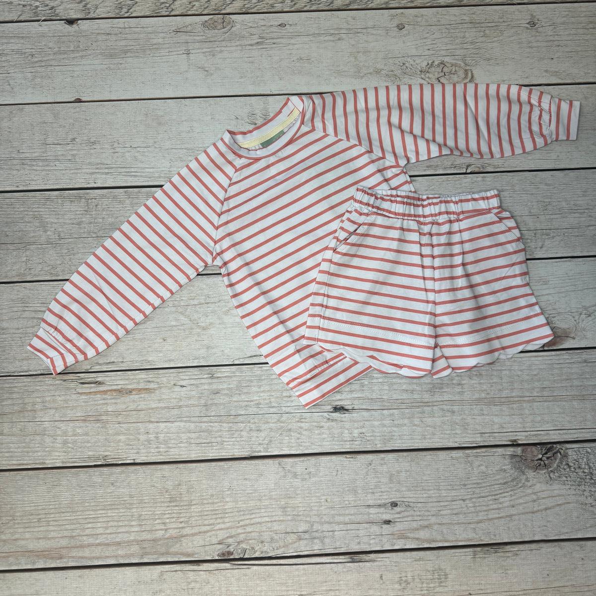 Persimmon Stripe Scallop Short Set