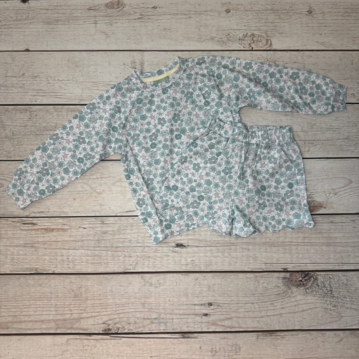 Ice Blue Floral Scallop Short Set