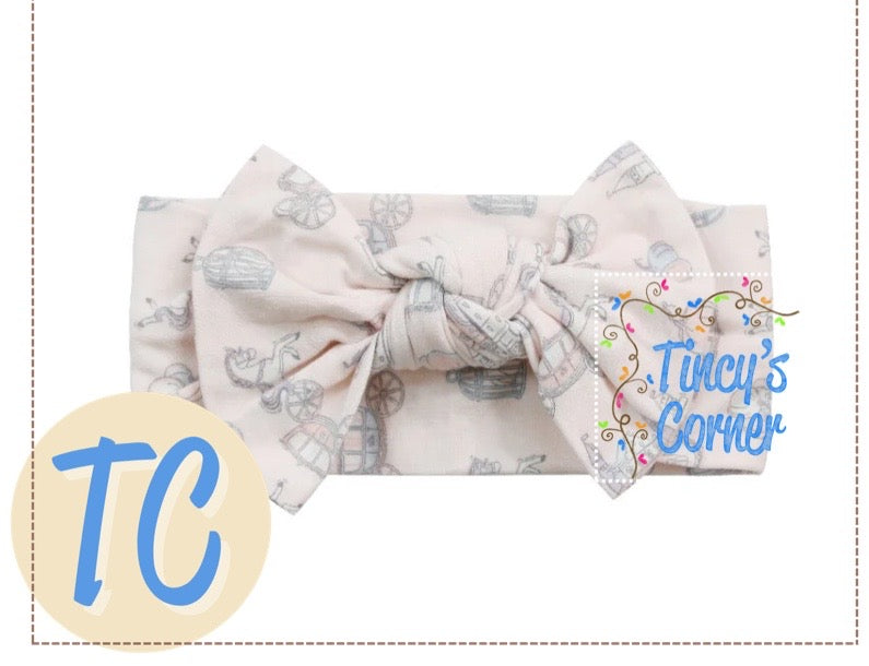 Ruffle Footie w/Baby Bow