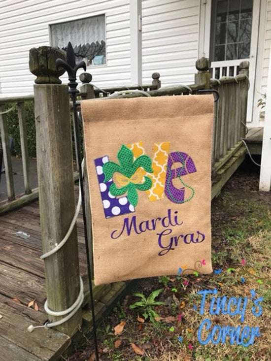 Love Mardi Gras Garden Flag