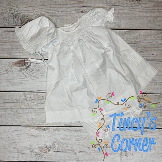 Smocked White Dress w/Bonnet